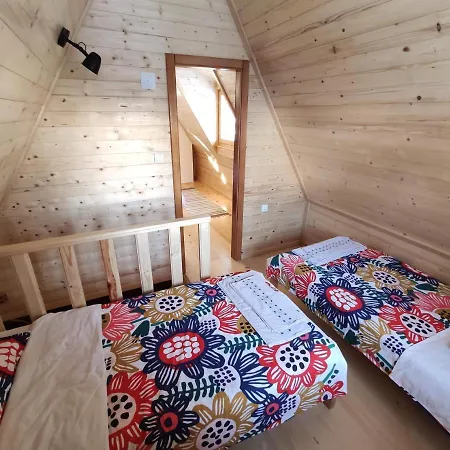 Brvnara 23 Minimum 2 Noci Feriehus Kaludjerske Bare